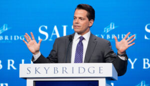 Read more about the article Anthony Scaramucci Interview – Bitcoin is the Ultimate Hedge Against Inflation