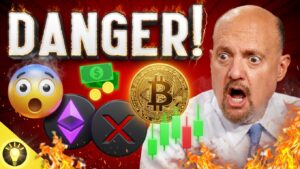 Read more about the article Crypto Holders Prepare Now! Something is about to Break!